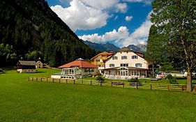 Hotel Bad Salomonsbrunn